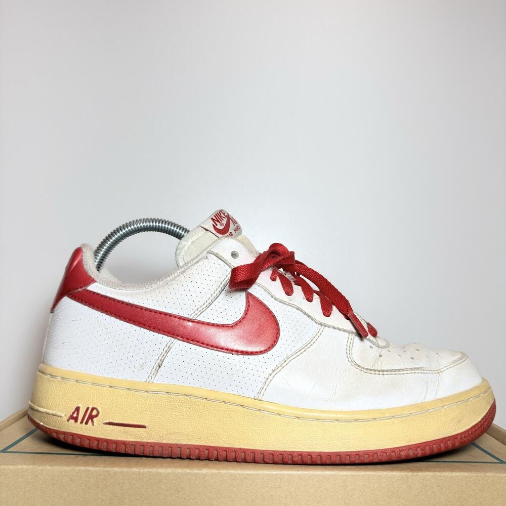 Nike Air Force 1 Low White Red Mens Size 7.5 Vintage AF1 Classic Athletic Shoes